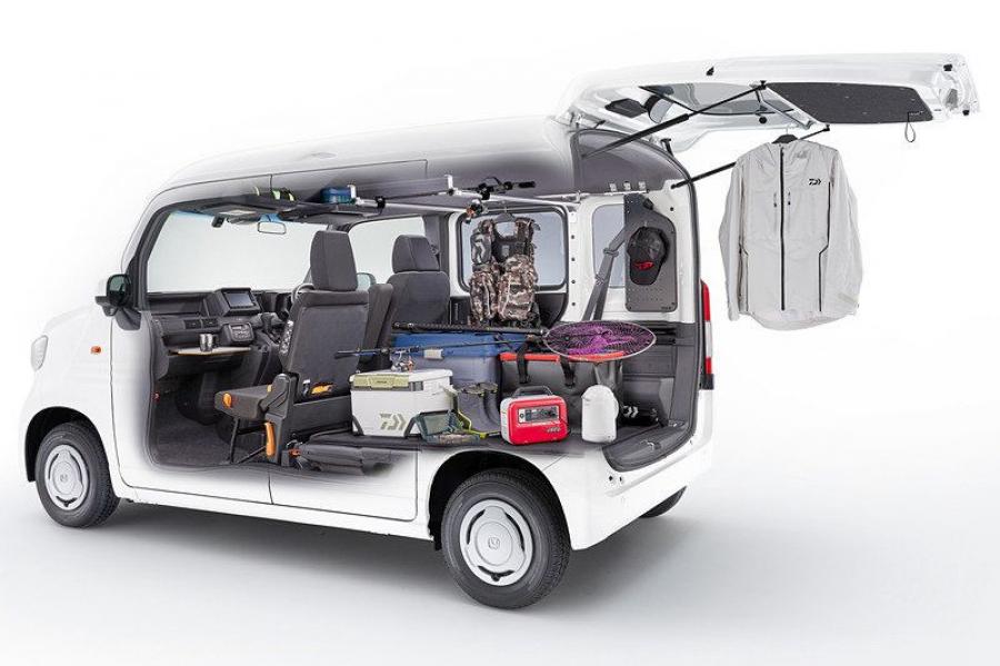 Интерьер Honda N-Van by Mugen 2018 года  (фото 34 из 45)